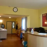 Hotel & 3*
