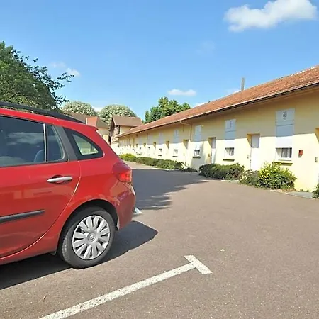 Hotel & 3*