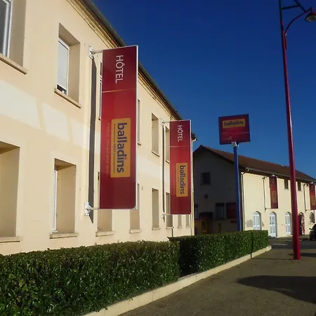 Hotel Hôtel&résidence Avermes